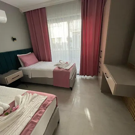 Lina Life * פאטהיה