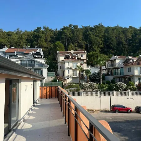 Lina Life Apartament *