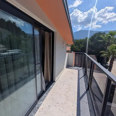 Lina Life Apartament